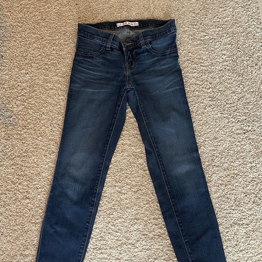 J Brand Legging Jean In Mazzaro // Size 25